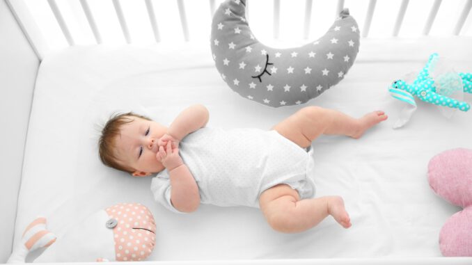 Die richtige Matratze für das Babybett